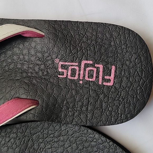 FLOJOS Sandals. White Straps. Size 8 for Women. - Picture 6 of 9